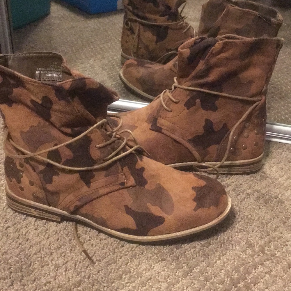 Brand new Rebel boots